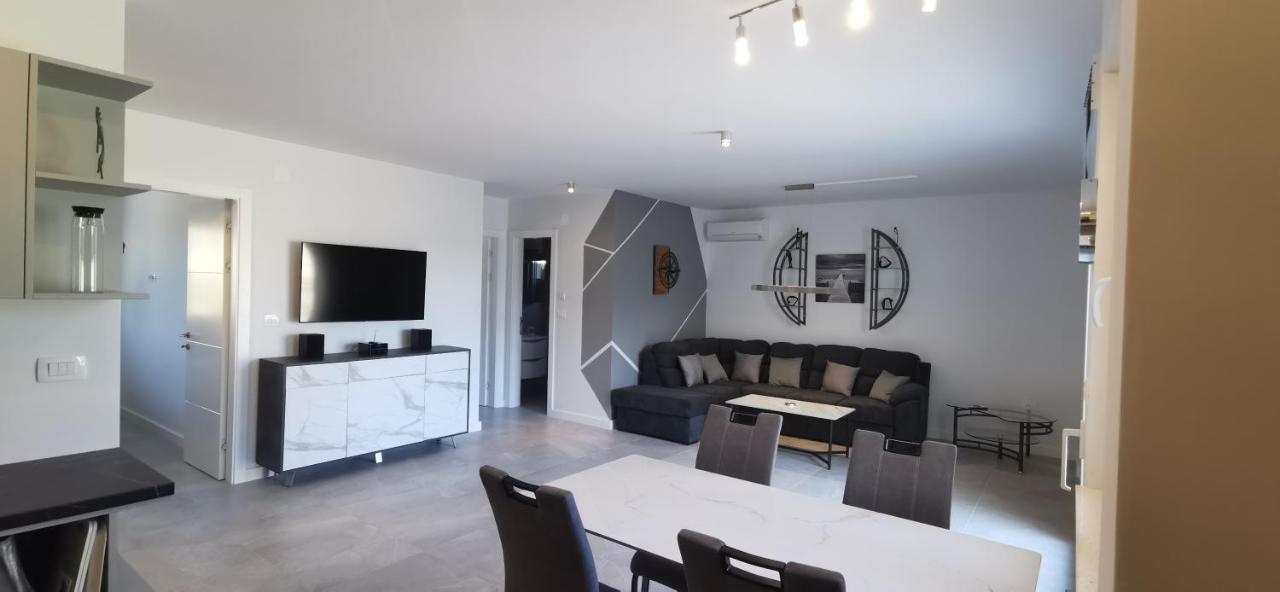 Ferienwohnung Volme Pool Banjole Exterior foto